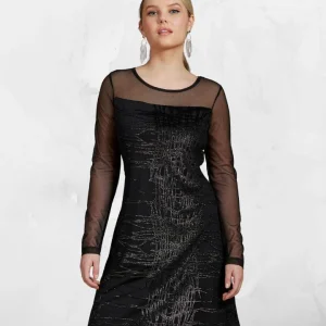 Robe noir à brillance