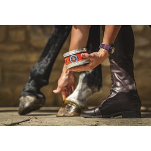 Pommade pour Sabots Carr & Day & Martin – Cornucrescine